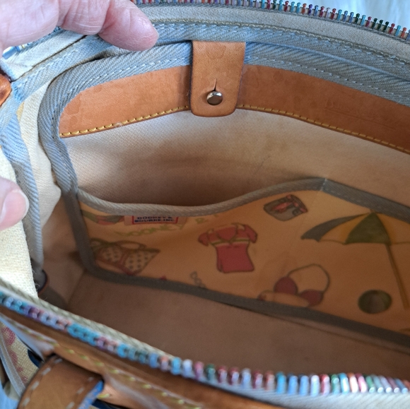 Med-Lg Dooney & Bourke shoulder bag - Picture 13 of 16